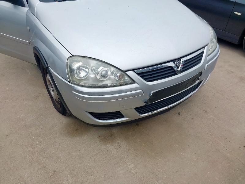 2003 VAUXHALL CORSA DESIGN 16V AUTO 