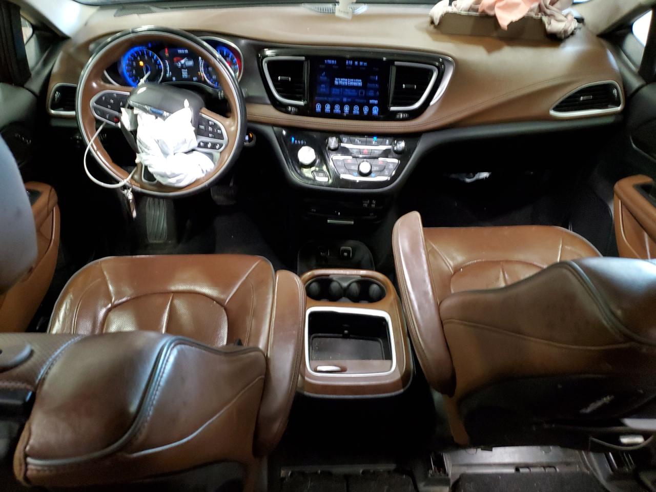 2017 Chrysler Pacifica Limited VIN: 2C4RC1GG8HR517670 Lot: 86470345