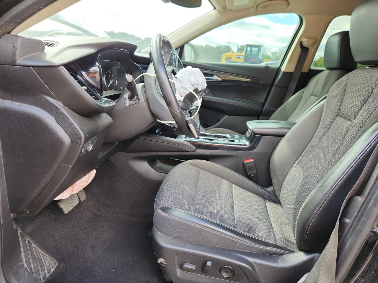 2021 Buick Envision Preferred VIN: LRBAZLR46MD056846 Lot: 89436845