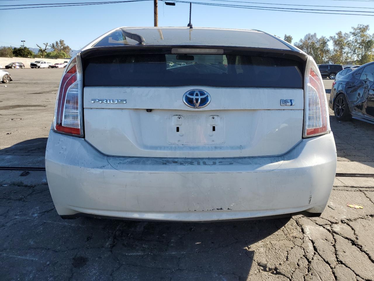 2015 Toyota Prius VIN: JTDKN3DU2F0484058 Lot: 90718795