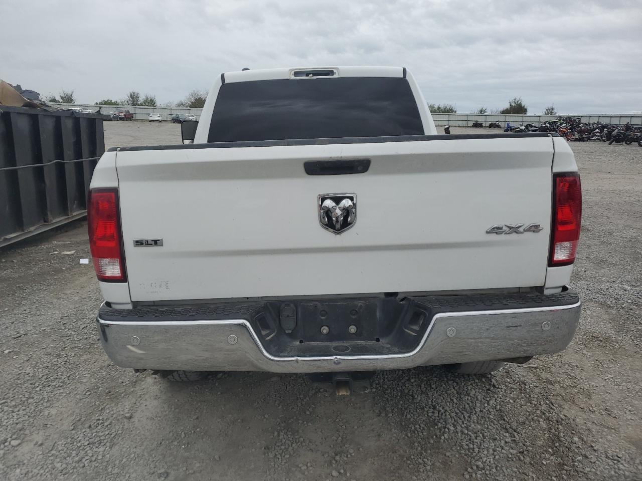 2018 Ram 1500 Slt VIN: 1C6RR7LT2JS300406 Lot: 82220135