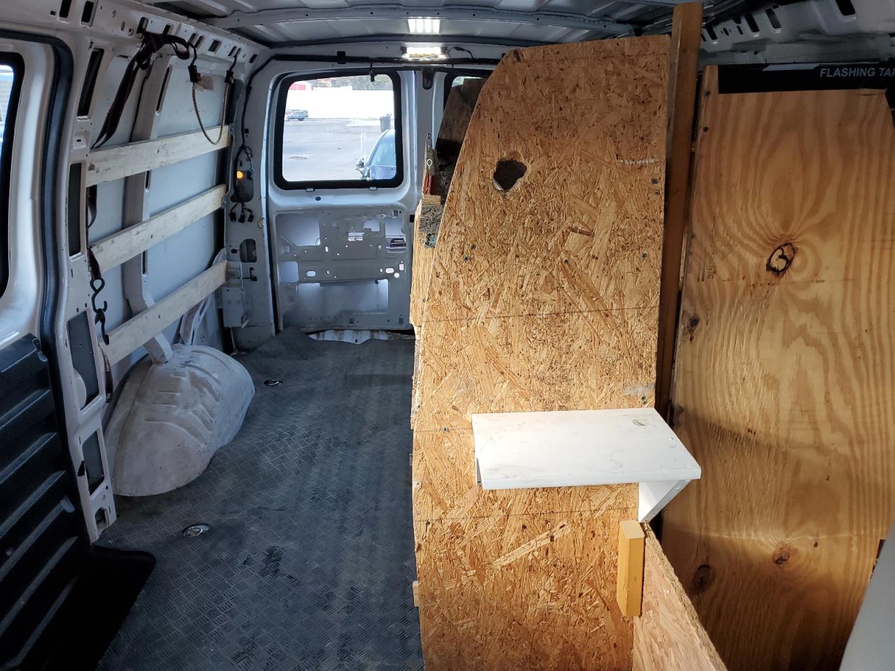 2020 GMC Savana Cargo 2500 13 VIN: 1GTW7AFG8L1262623 Lot: 85115525