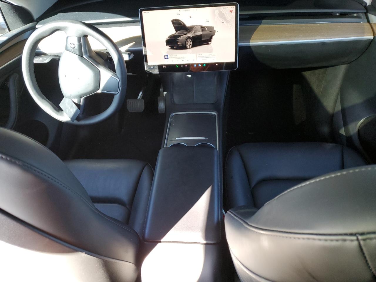 2023 Tesla Model Y VIN: 7SAYGDEE9PF741725 Lot: 82362375