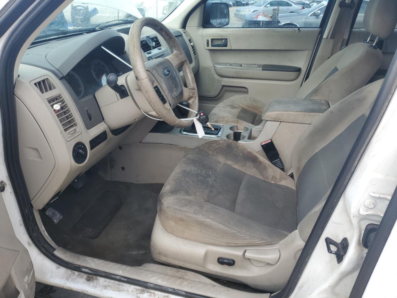 2008 Ford Escape Xlt VIN: 1FMCU03ZX8KB49555 Lot: 81985145