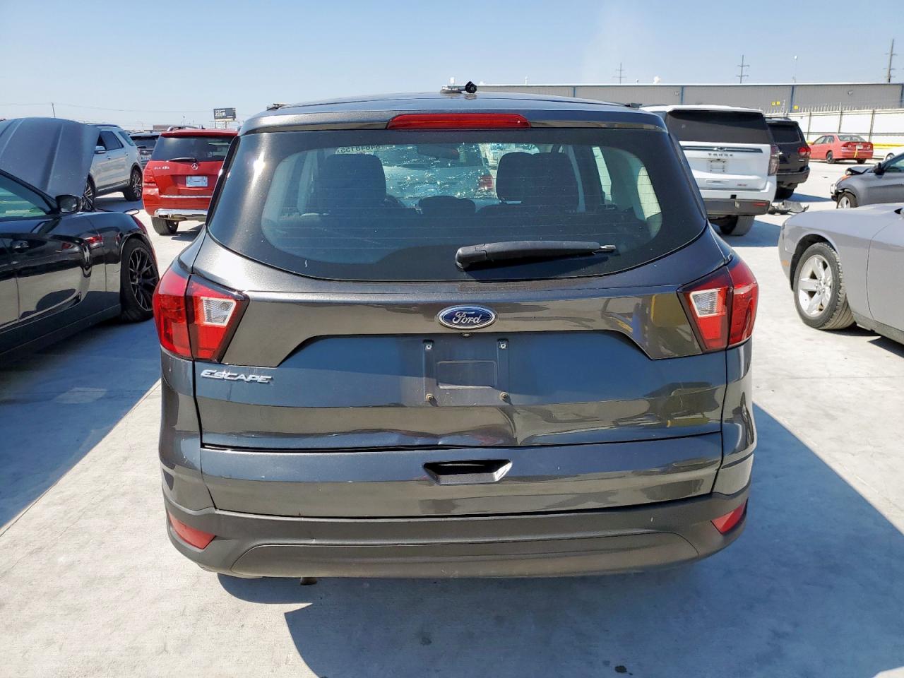2019 Ford Escape S VIN: 1FMCU0F76KUC25245 Lot: 84648155