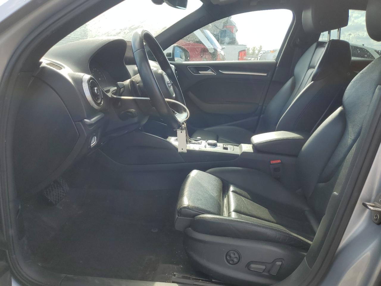 2018 Audi A3 Premium Plus VIN: WAUJ8HFF5J1063952 Lot: 85532795