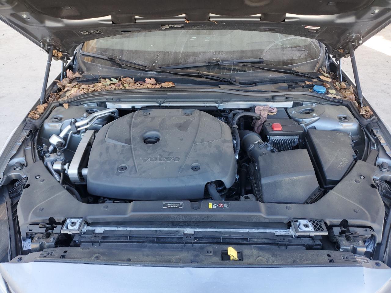 2019 Volvo S60 T5 R-Design VIN: 7JR102FM0KG006208 Lot: 82479315