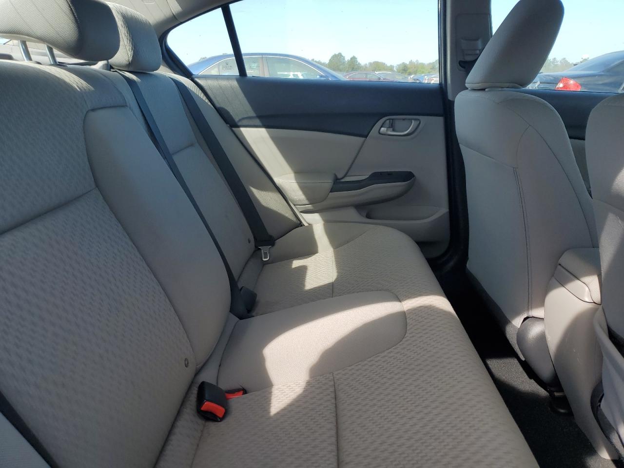 2014 Honda Civic Lx VIN: 19XFB2F53EE033253 Lot: 84753725