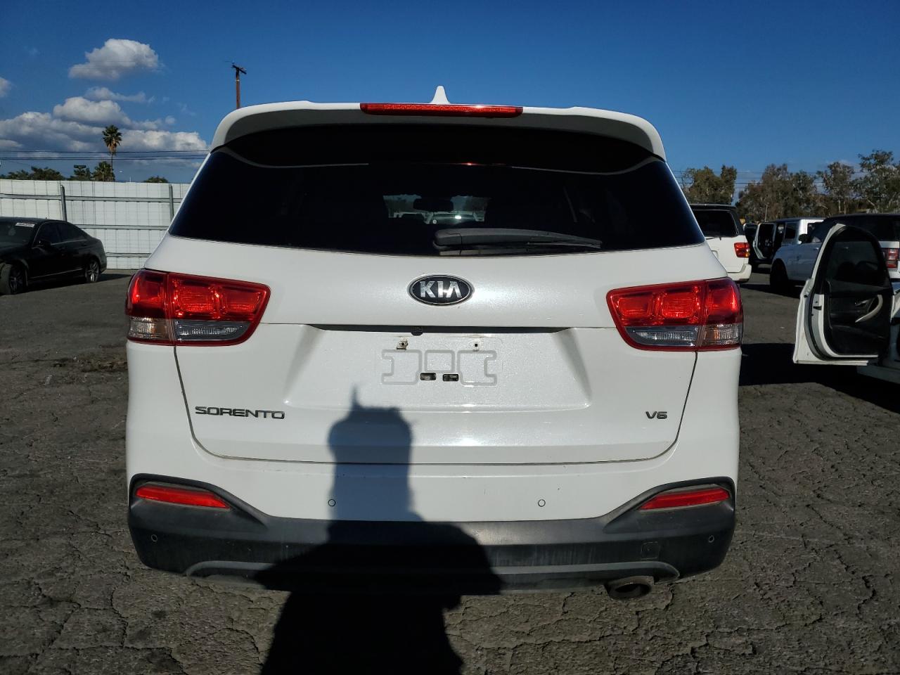 2016 Kia Sorento Lx VIN: 5XYPG4A51GG121779 Lot: 85204185