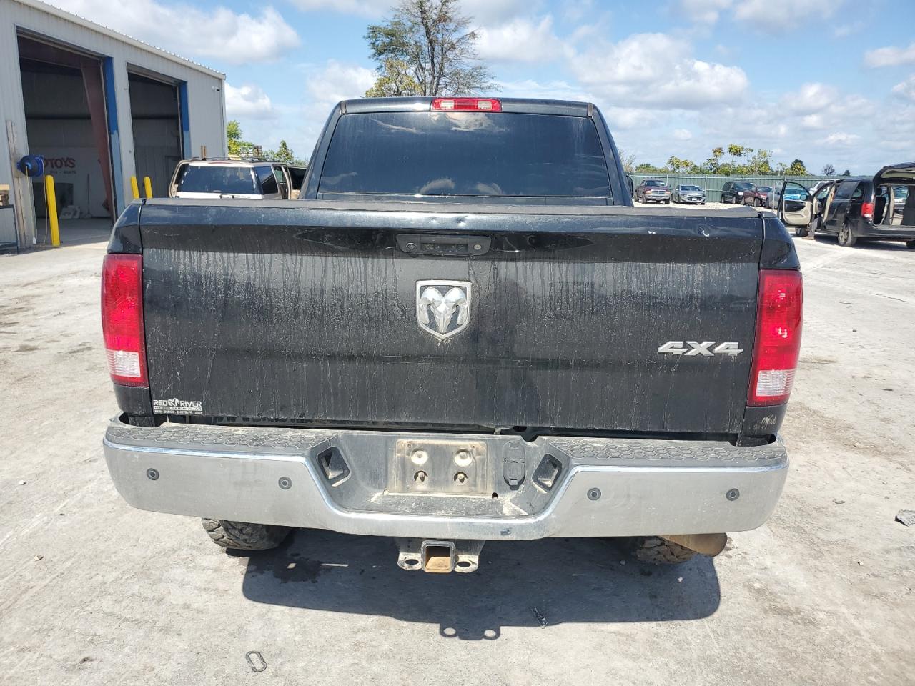 2018 Ram 2500 St VIN: 3C6UR5CJ2JG275365 Lot: 85323005