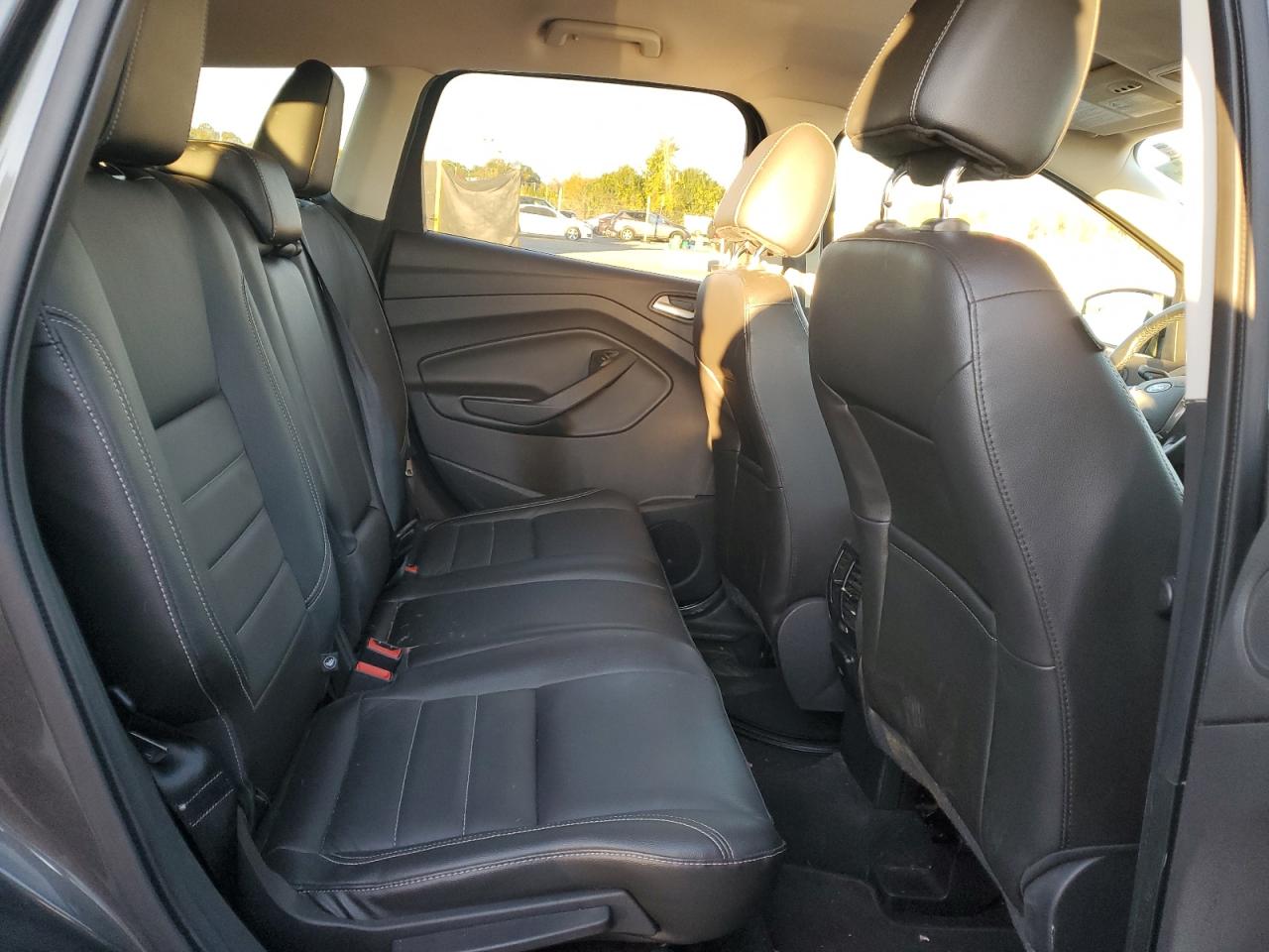 2015 Ford Escape Titanium VIN: 1FMCU9JX0FUA08677 Lot: 89457765