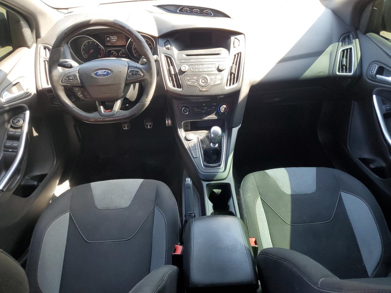 2016 Ford Focus St VIN: 1FADP3L93GL209255 Lot: 82595015