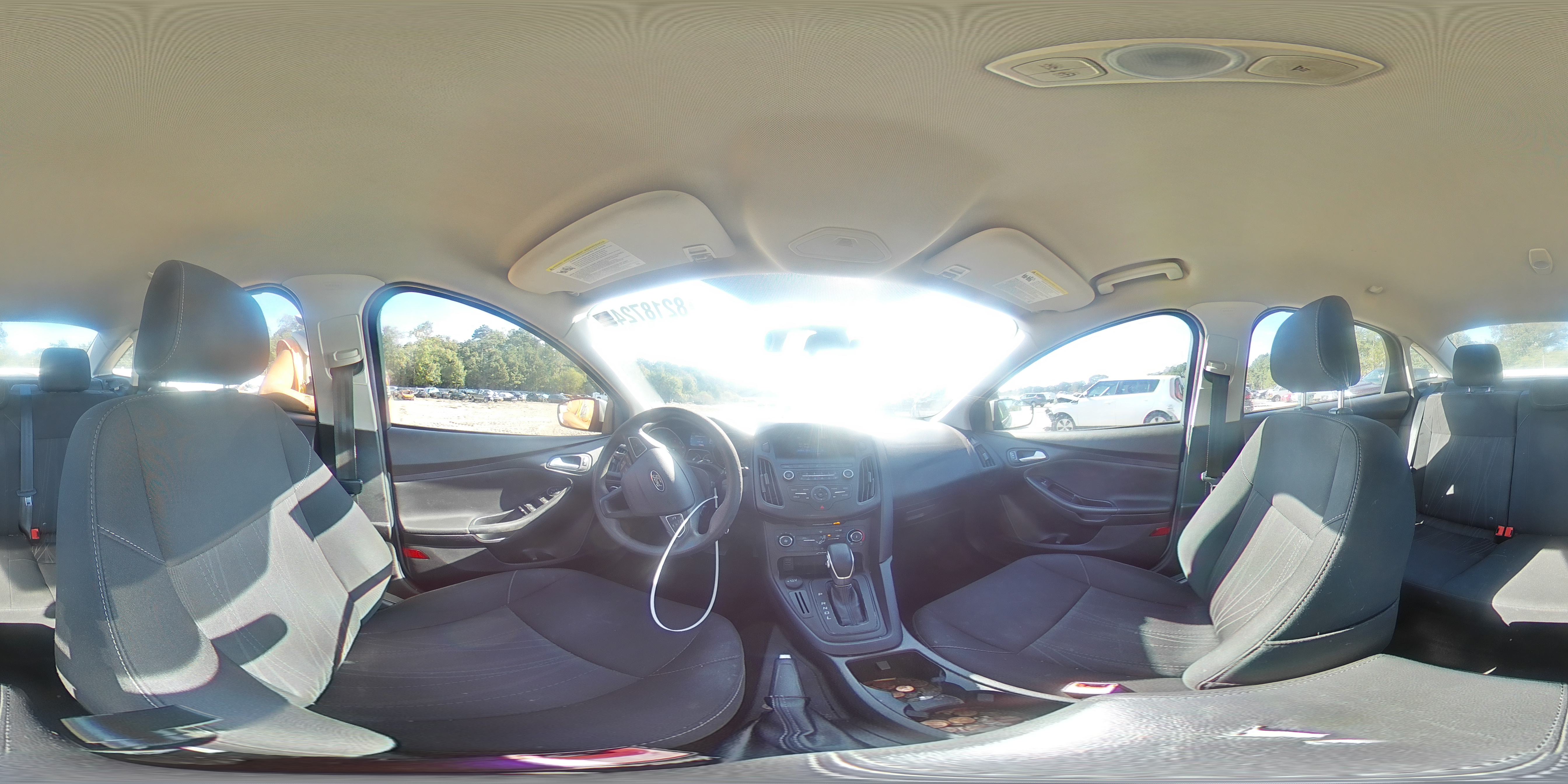 2018 Ford Focus Se VIN: 1FADP3F21JL206621 Lot: 82187245