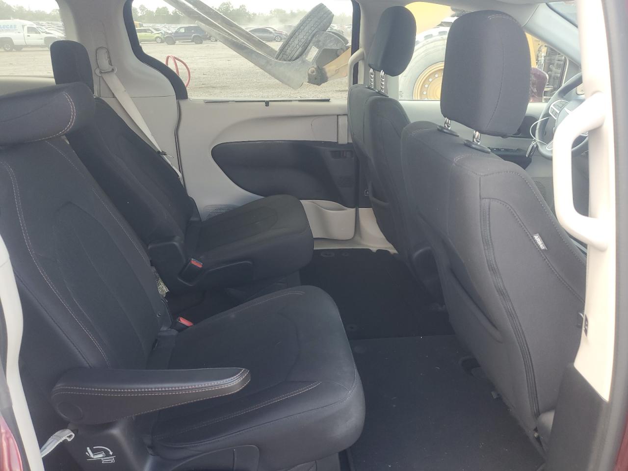2018 Chrysler Pacifica Touring Plus VIN: 2C4RC1FG2JR356952 Lot: 84948335