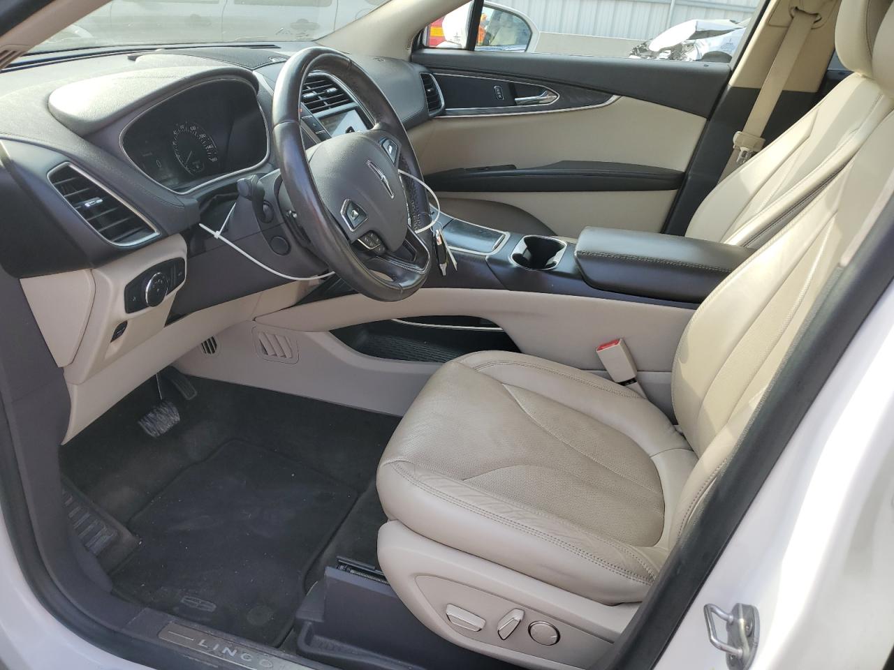 2017 Lincoln Mkx Reserve VIN: 2LMPJ8LR9HBL30198 Lot: 84576275