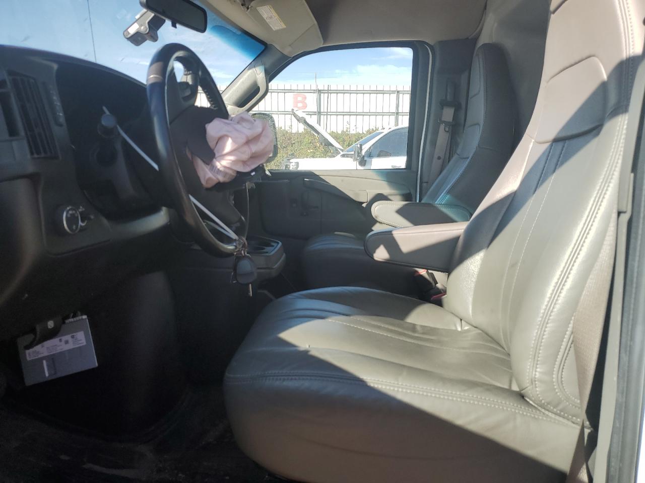 2023 Chevrolet Express G2500 VIN: 1GCWGAFP2P1208160 Lot: 85868135