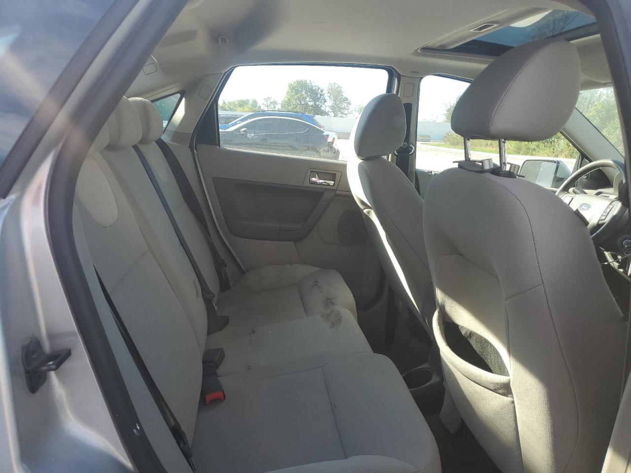 2009 Ford Focus Ses VIN: 1FAHP36N09W145851 Lot: 84729095