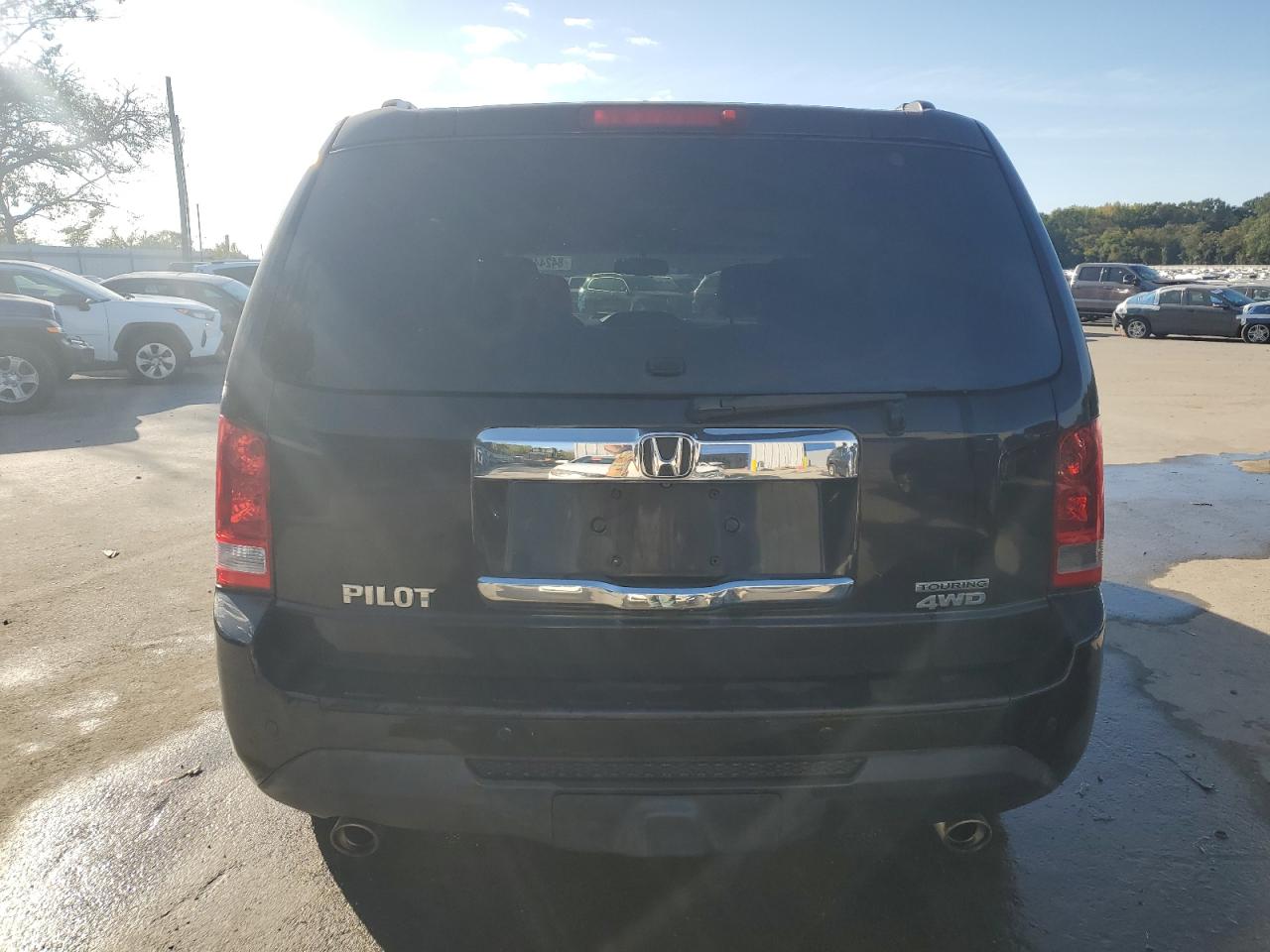 2012 Honda Pilot Touring VIN: 5FNYF4H9XCB055945 Lot: 84244365
