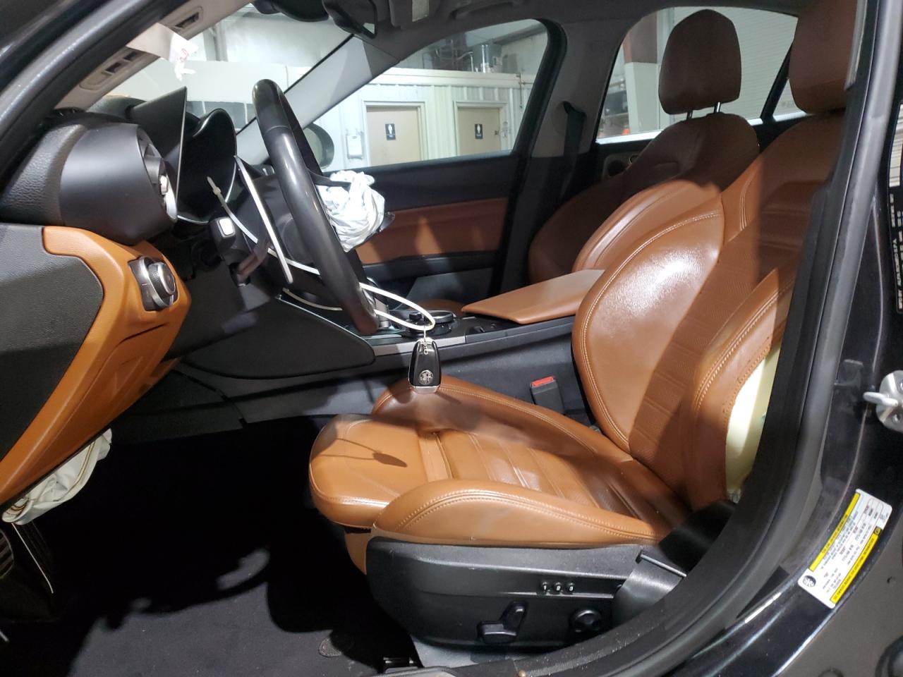 2018 Alfa Romeo Giulia Ti Q4 VIN: ZARFAEEN0J7573486 Lot: 82463625