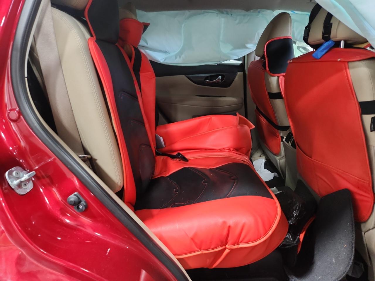 2017 Nissan Rogue S VIN: JN8AT2MV8HW270197 Lot: 84708525