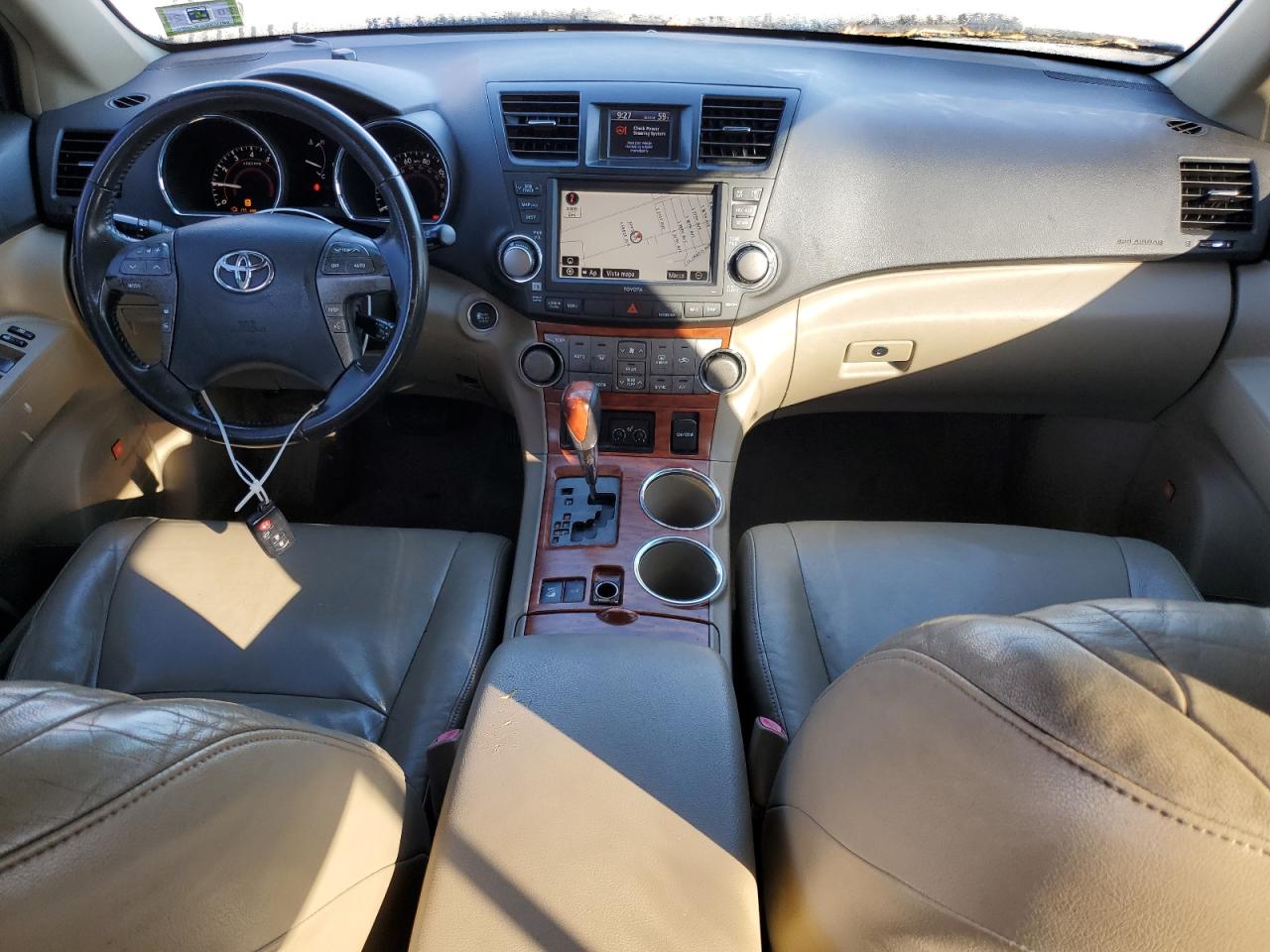 2008 Toyota Highlander Limited VIN: JTEES42A882047981 Lot: 82220895