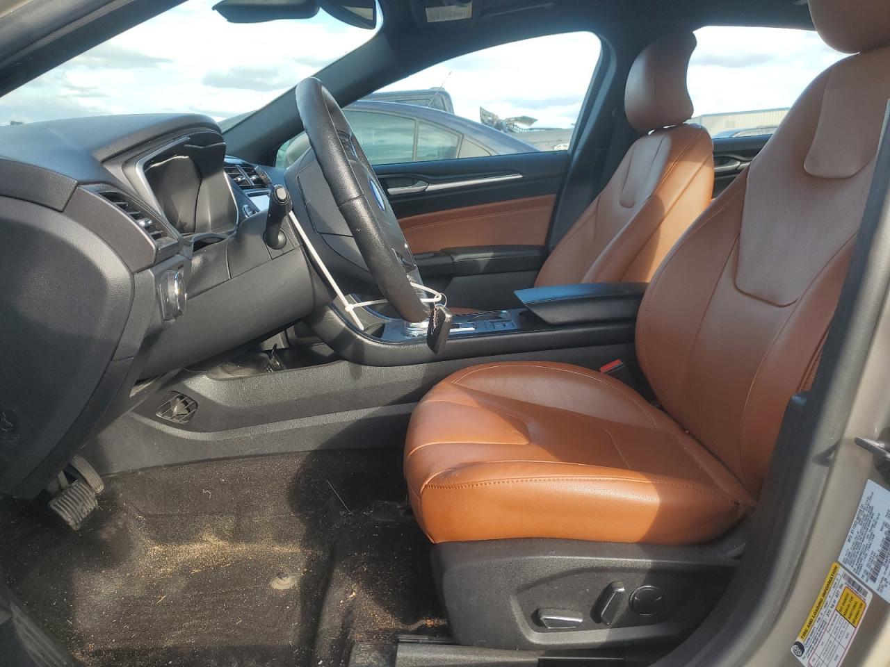 2019 Ford Fusion Titanium VIN: 3FA6P0RU9KR255749 Lot: 85762355