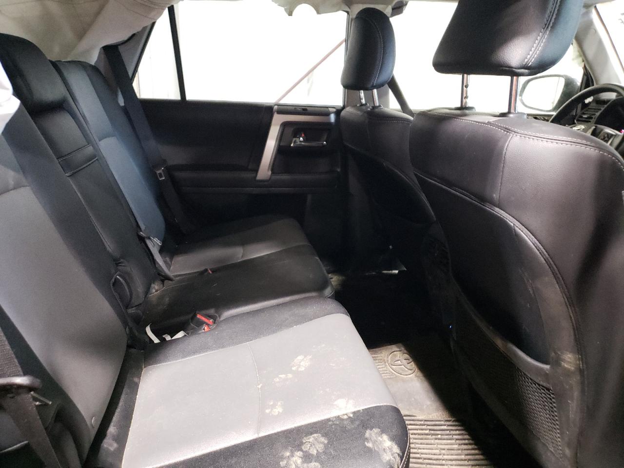 2024 Toyota 4Runner Sr5/Sr5 Premium VIN: JTENU5JR2R6248440 Lot: 85199535