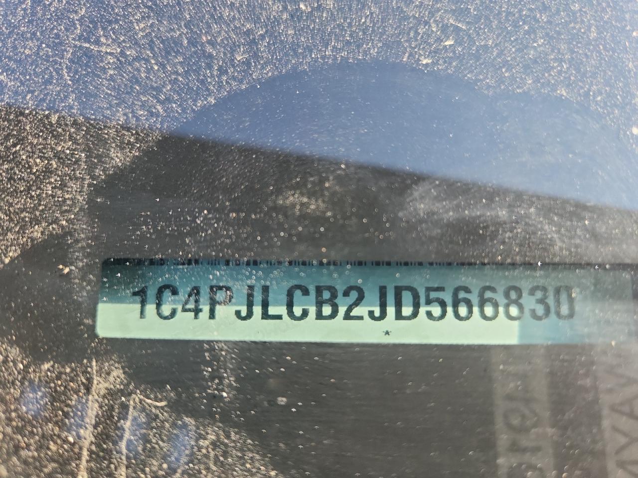 2018 Jeep Cherokee Latitude VIN: 1C4PJLCB2JD566830 Lot: 83982745
