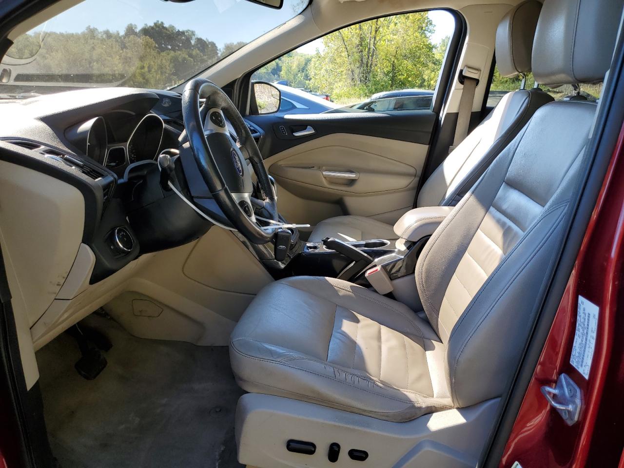 2014 Ford Escape Titanium VIN: 1FMCU9J9XEUC77804 Lot: 81931995