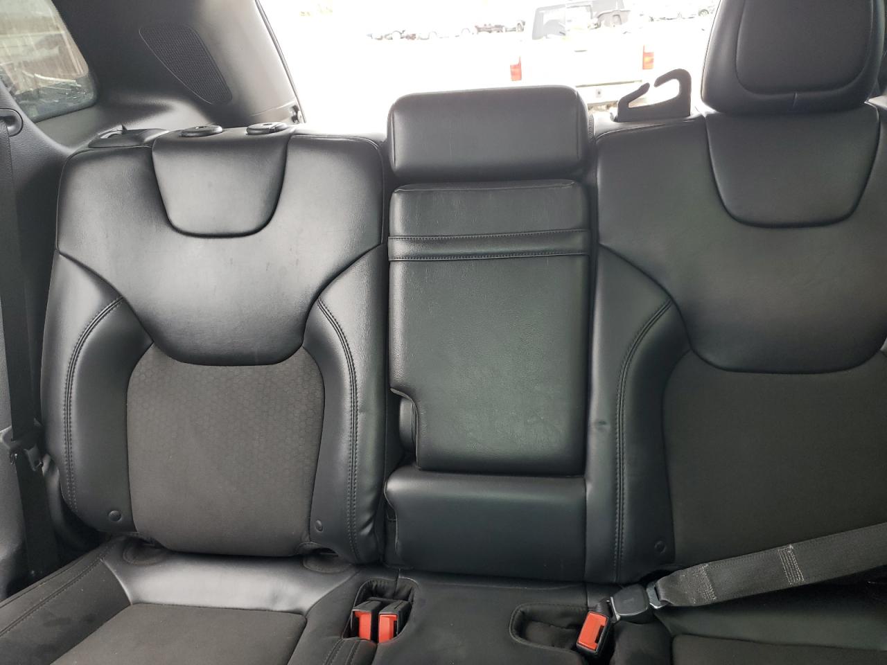 2019 Jeep Cherokee Latitude Plus VIN: 1C4PJMLBXKD451965 Lot: 83779265