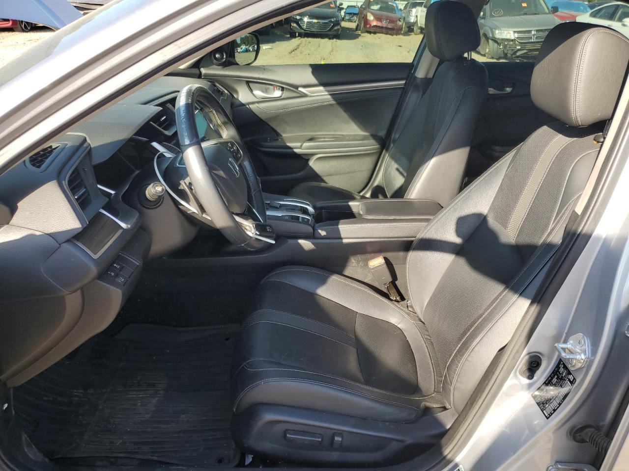 2019 Honda Civic Touring VIN: JHMFC1F96KX002292 Lot: 85280095