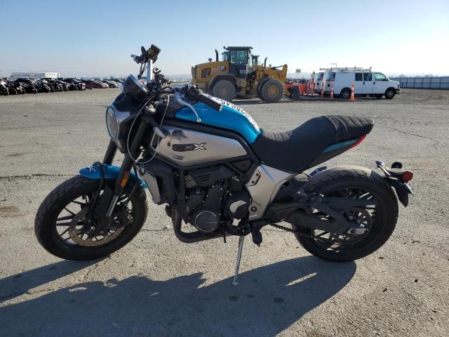 2023 CF MOTO 700 CL-X   