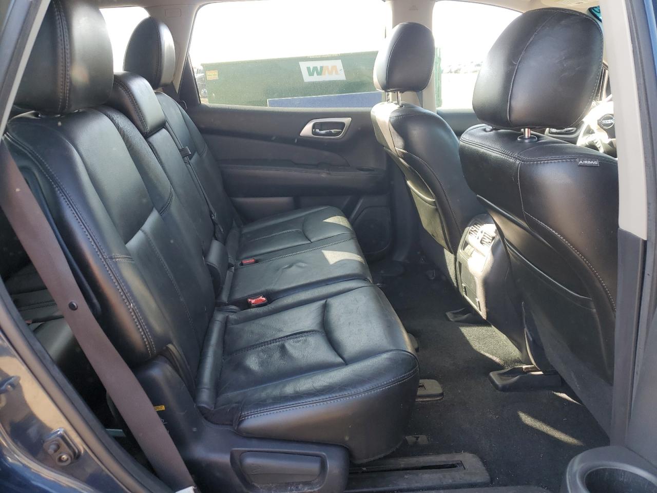 2014 Nissan Pathfinder S VIN: 5N1AR2MM4EC607183 Lot: 82351135