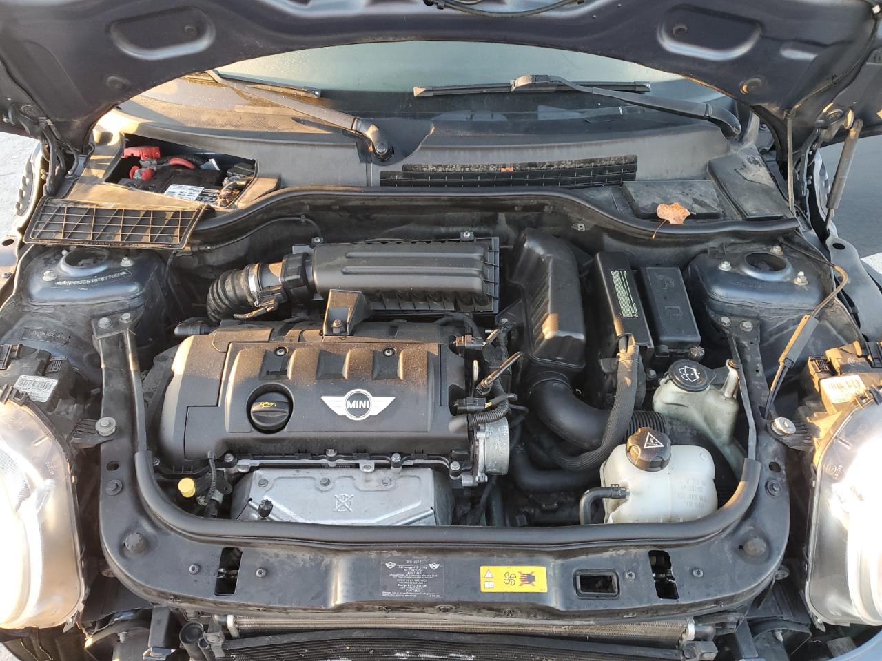 2009 Mini Cooper VIN: WMWMF33519TW77060 Lot: 86070705