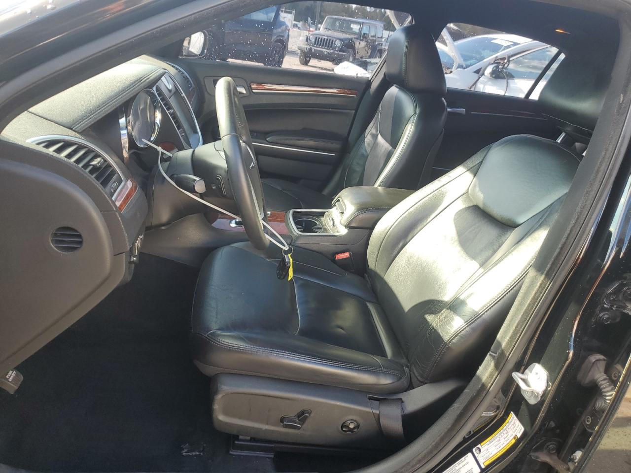 2014 Chrysler 300 VIN: 2C3CCAAG6EH127977 Lot: 85892445