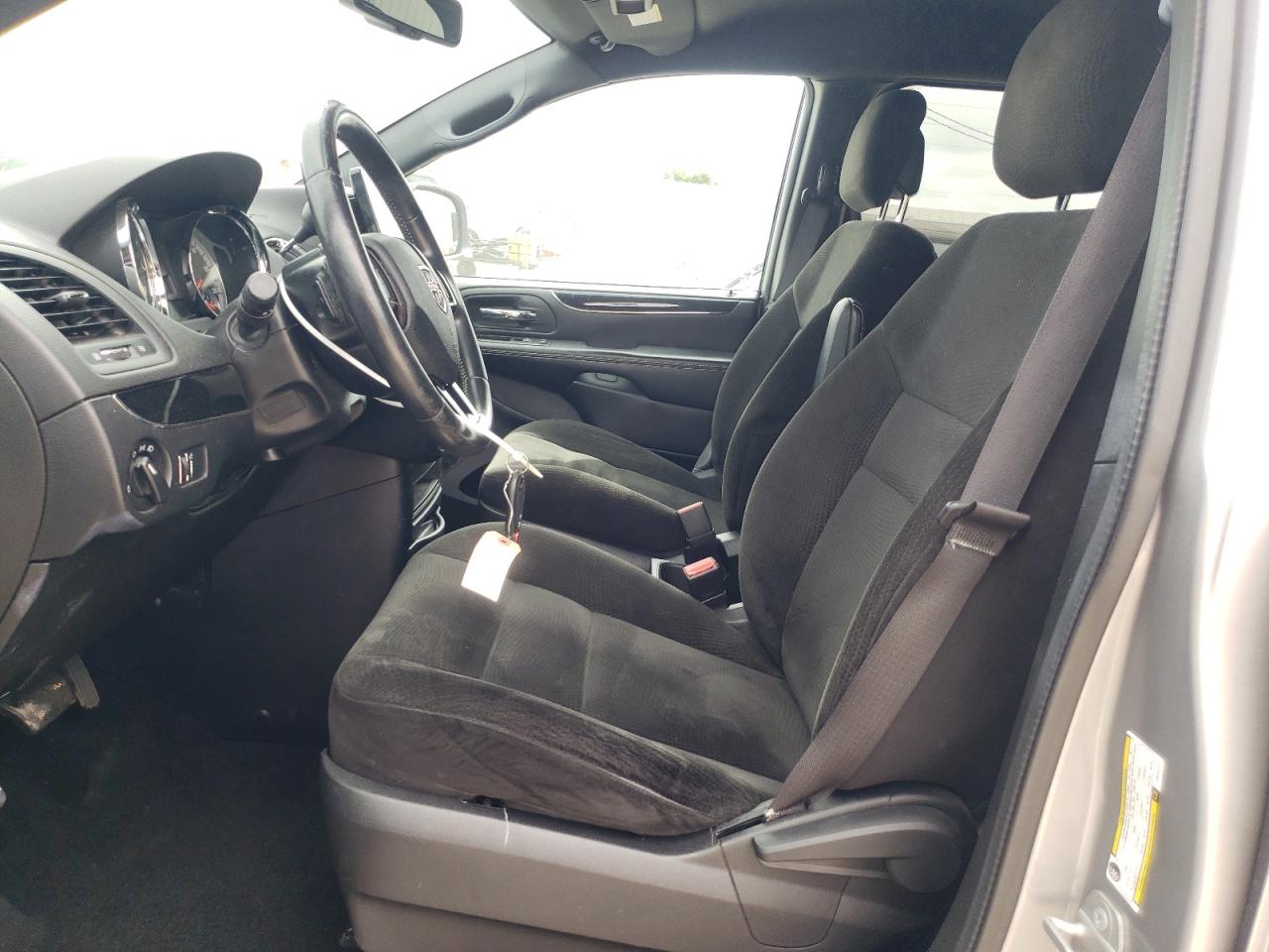 2015 Dodge Grand Caravan Se VIN: 2C4RDGBG2FR737777 Lot: 82349275