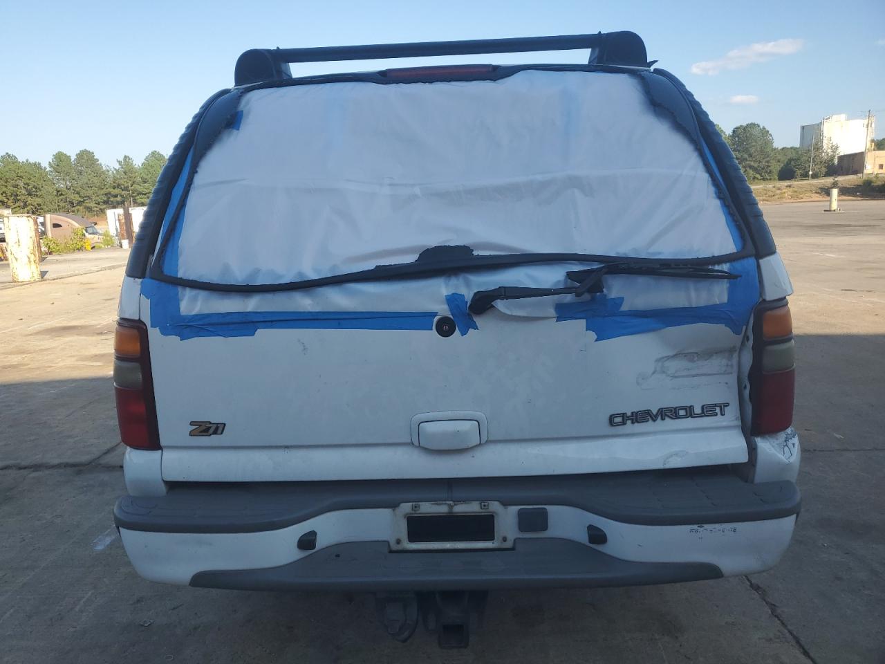 2002 Chevrolet Suburban K1500 VIN: 3GNFK16ZX2G216704 Lot: 82005935