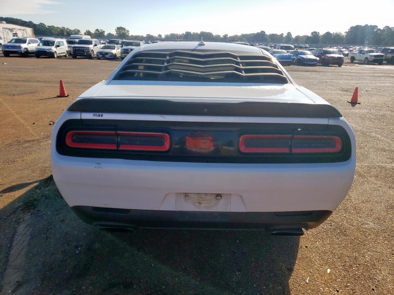 2015 Dodge Challenger R/T Scat Pack VIN: 2C3CDZFJ3FH704921 Lot: 82242025