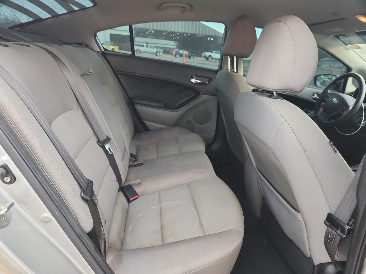 2016 Kia Forte Lx VIN: KNAFX4A61G5607826 Lot: 87009815