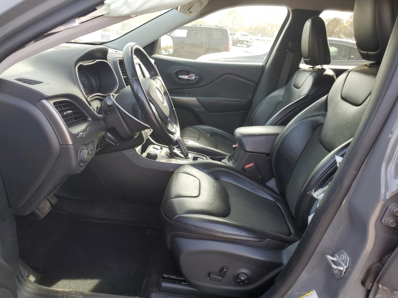 2020 Jeep Cherokee Latitude Plus VIN: 1C4PJMLB1LD579464 Lot: 89676675