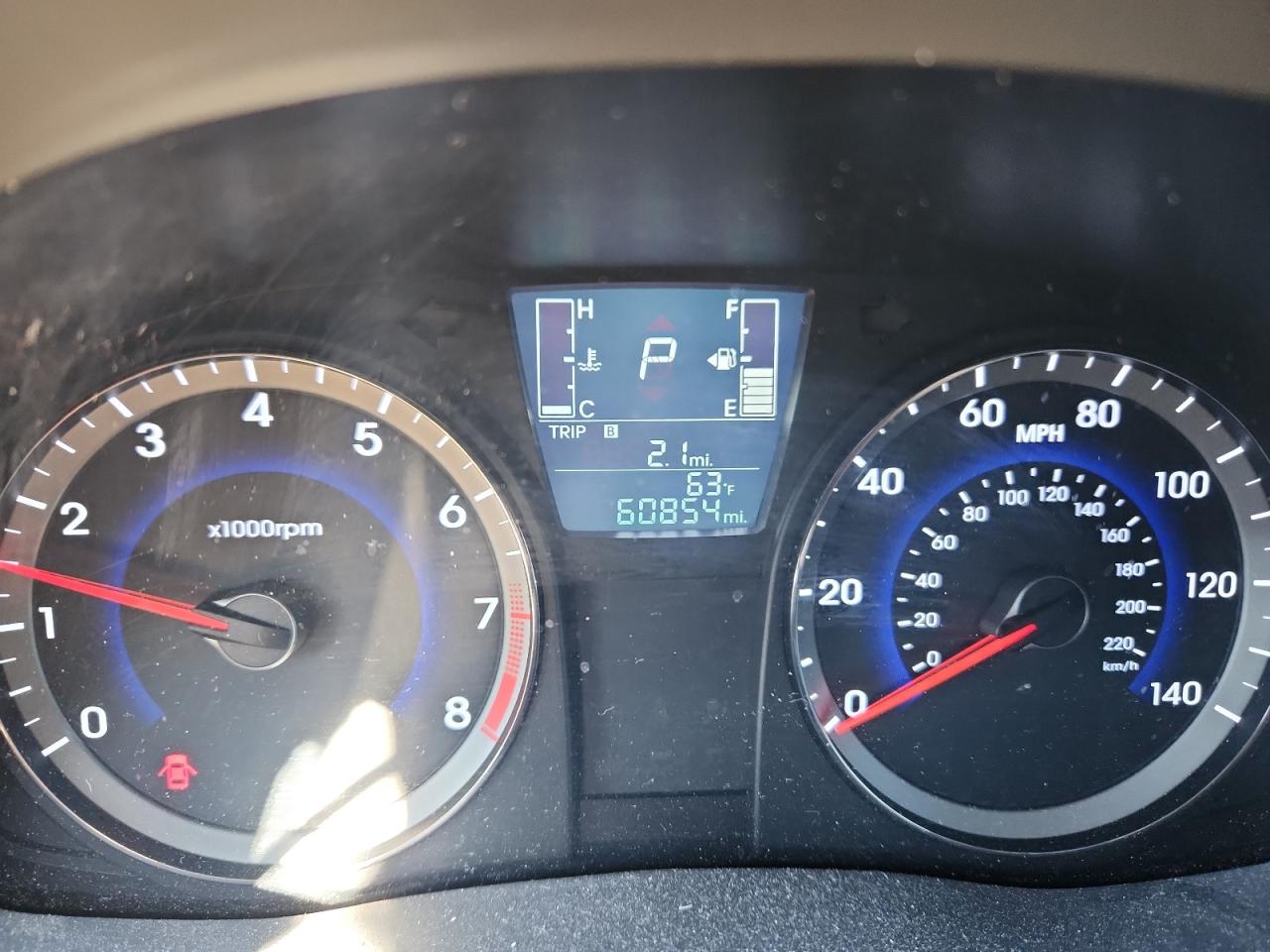 2015 Hyundai Accent Gls VIN: KMHCT4AE9FU928683 Lot: 84769425