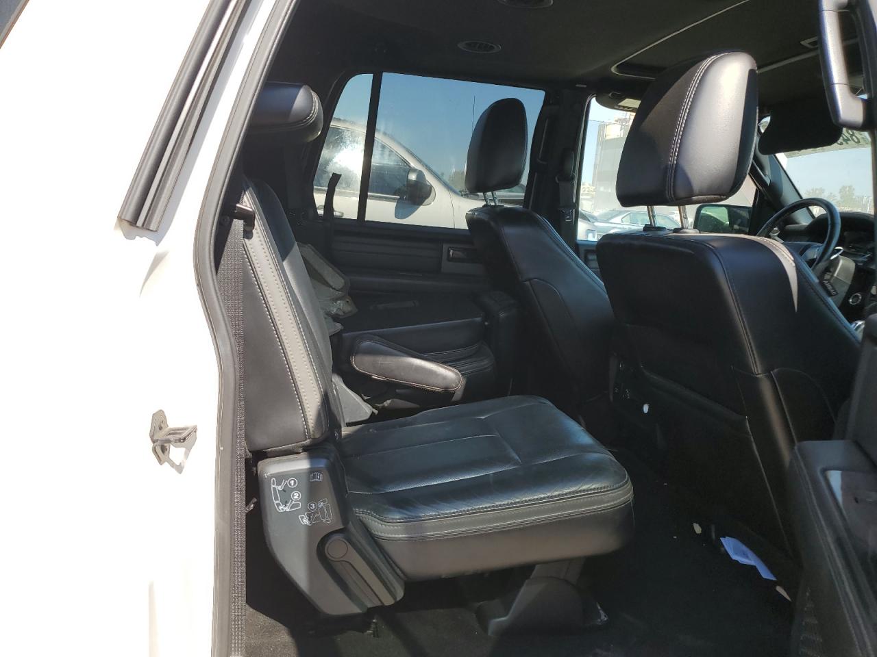 2015 Ford Expedition El Platinum VIN: 1FMJK1MTXFEF24708 Lot: 84944845