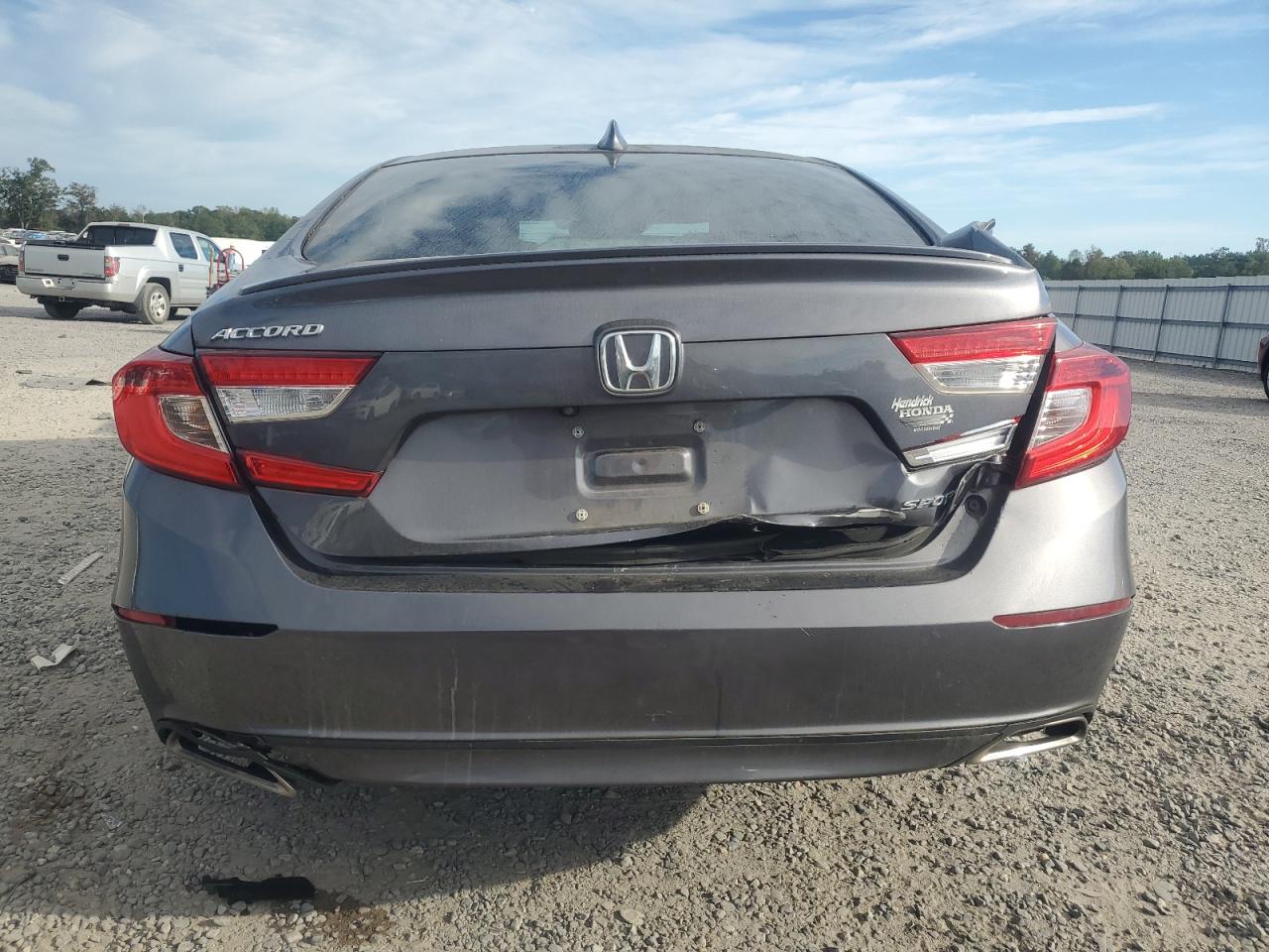 2018 Honda Accord Sport VIN: 1HGCV1F39JA259329 Lot: 85683445