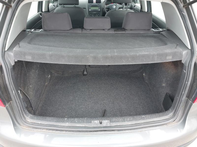 2005 VOLKSWAGEN GOLF 1.6 SE FSI 5DR