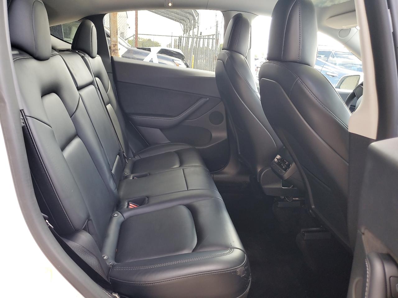 2021 Tesla Model Y VIN: 5YJYGDEE4MF295914 Lot: 85107055