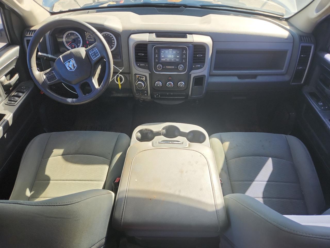 2015 Ram 1500 St VIN: 1C6RR7KM1FS586945 Lot: 89481985