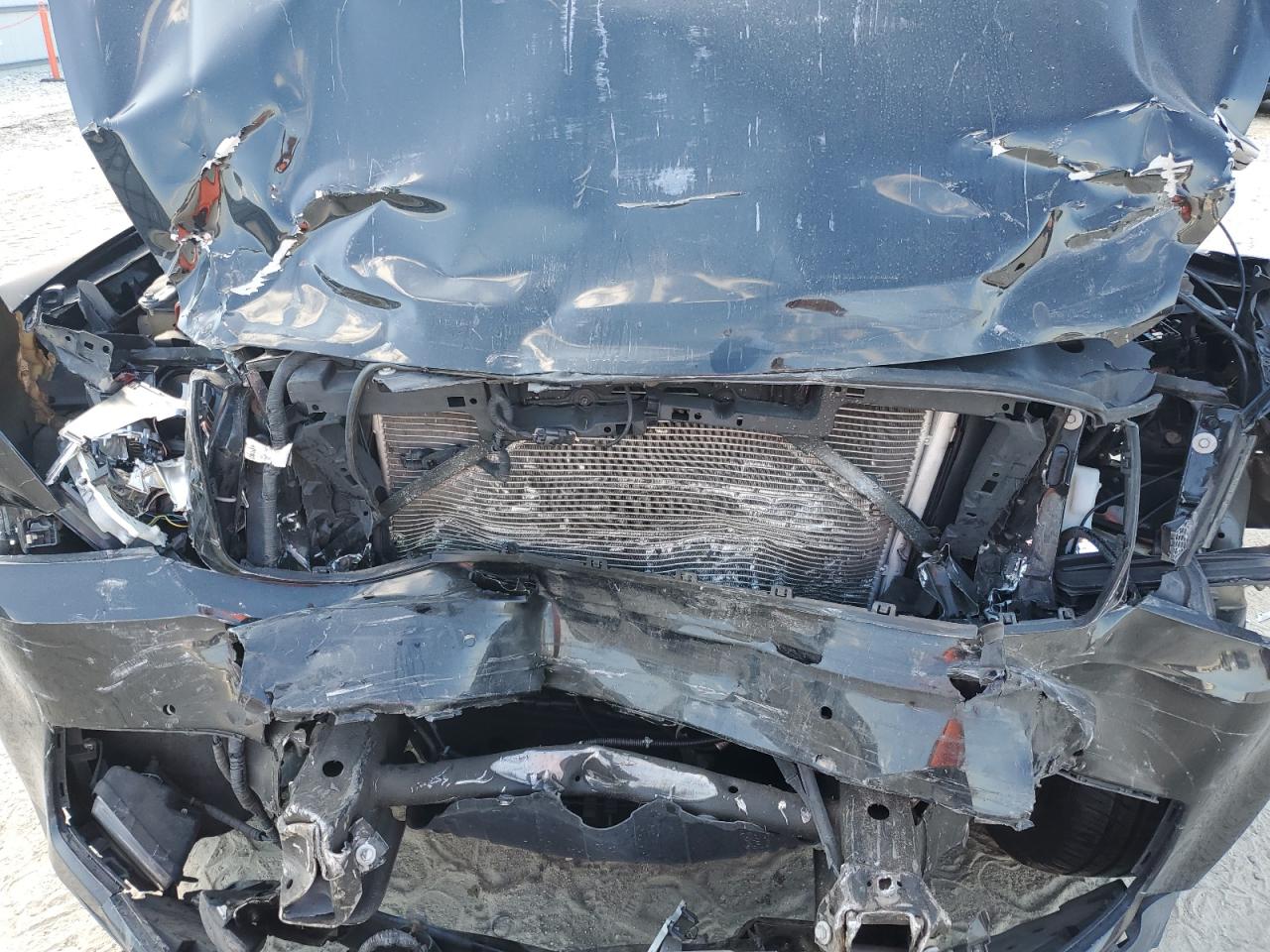 2016 GMC Yukon Slt VIN: 1GKS1BKC4GR329982 Lot: 82587595