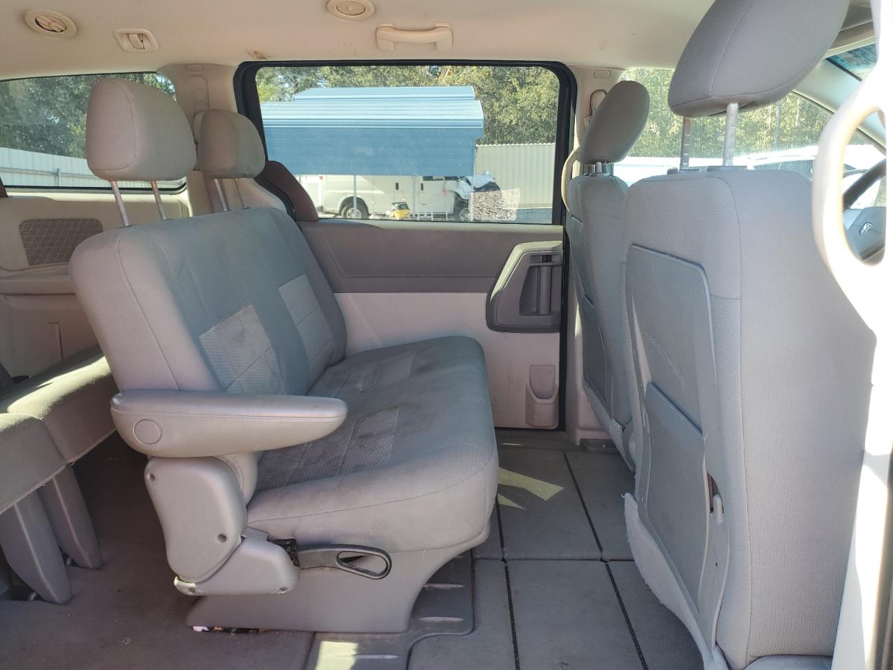 2008 Dodge Grand Caravan Se VIN: 2D8HN44H28R601196 Lot: 89521155