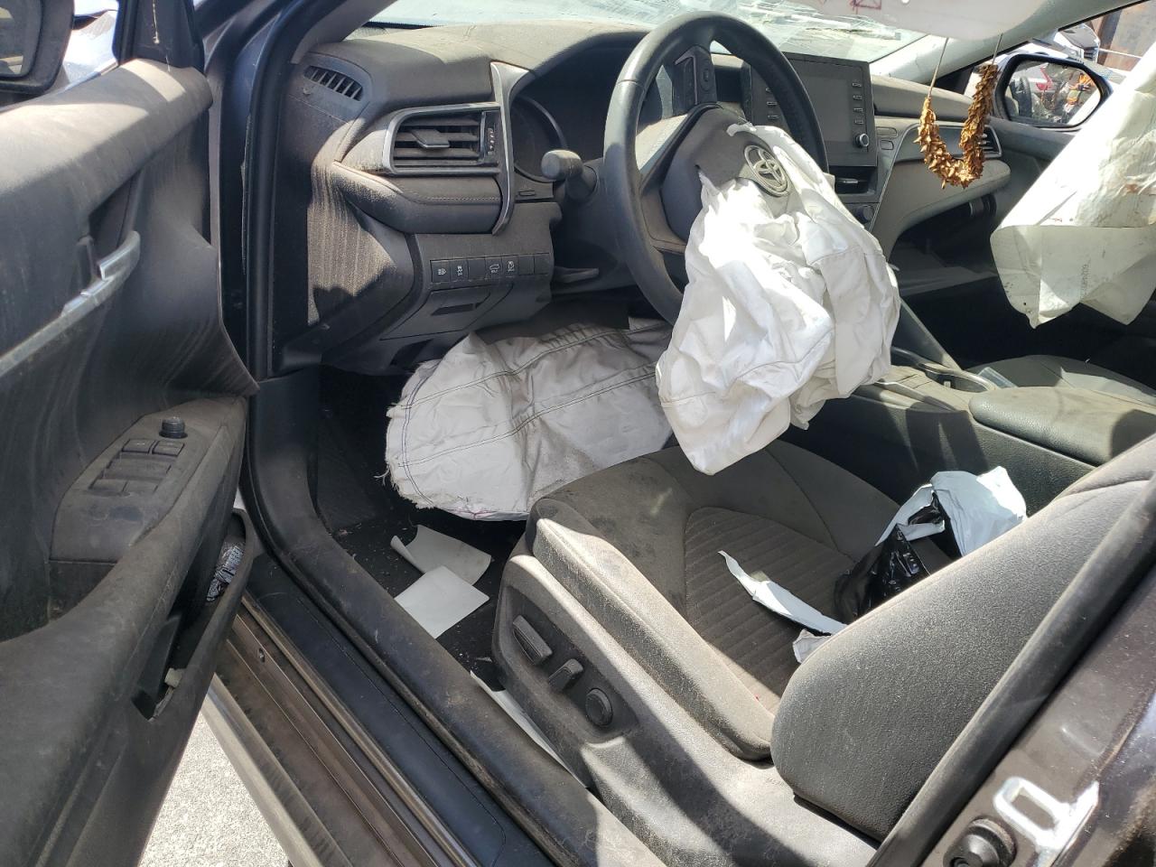 2022 Toyota Camry Se VIN: 4T1G11AK7NU630451 Lot: 84647825