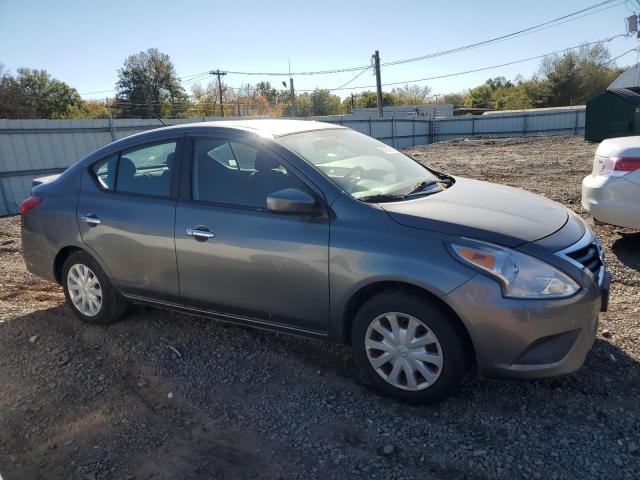  NISSAN VERSA 2016 Серый